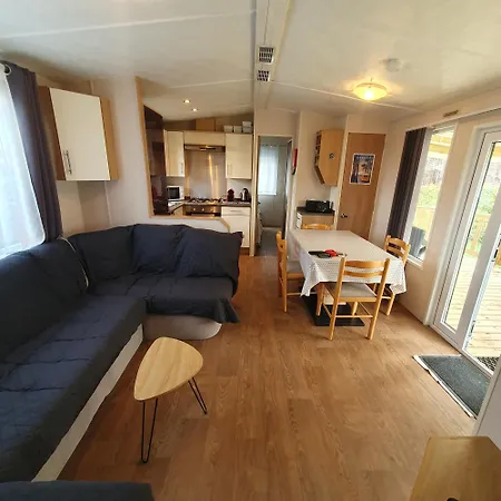 Kemp Mobile Grand Confort 4 A 6personnes Au Bord Du De Biscarosse 4 Etoiles Gastes